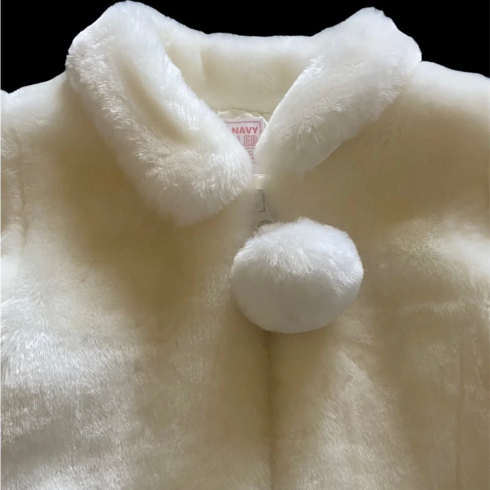 NWOT-OLD NAVY-GIRLS PLUSH COAT